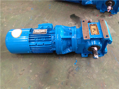 行星減速機(jī)在工作的時(shí)候如何能夠有效運(yùn)用機(jī)油呢？